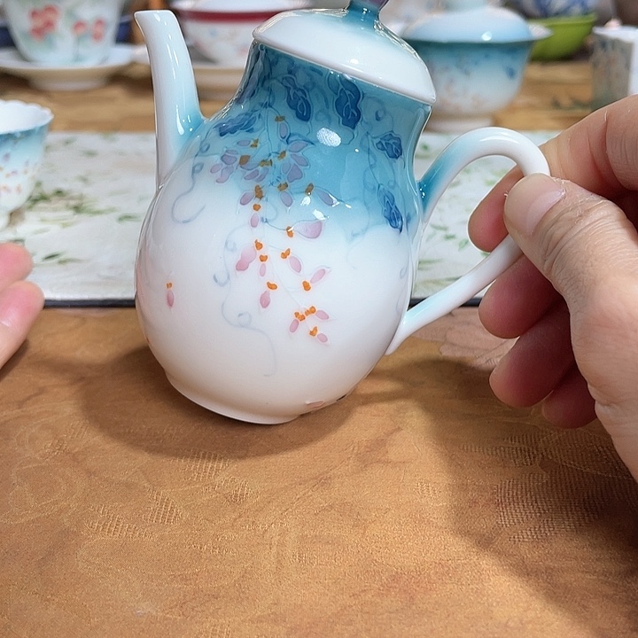 【闪购商品】莲座壶哈哈哈哈哈哈