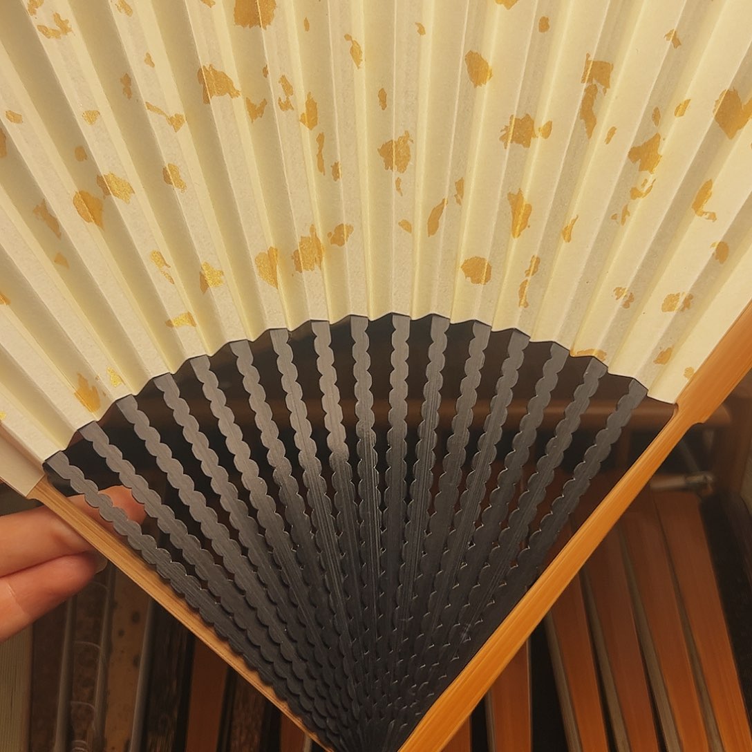 扇子138白洒金青风令。。。