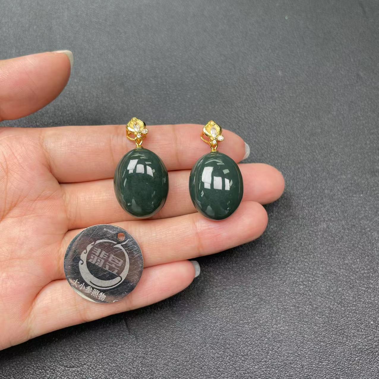 35640T01-3B01-和田玉吊坠S925银镶/-多样性发其一