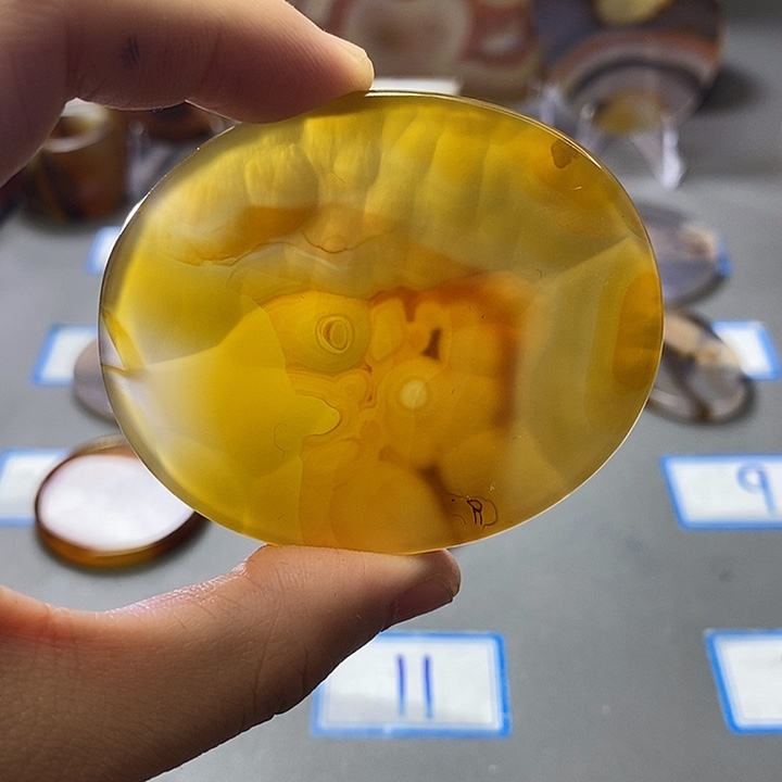 玛瑙/玉髓未镶嵌珠宝半成品131