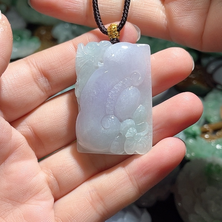 颈饰未镶嵌翡翠天