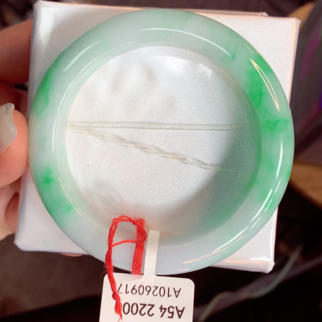 翡翠手镯未镶嵌54正12号88