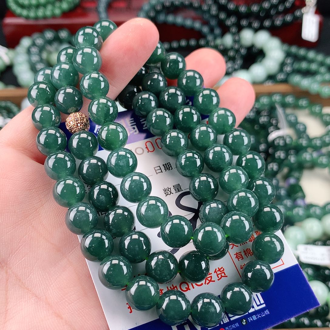 翡翠未镶嵌毛衣链