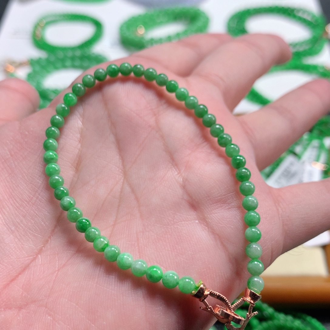 翡翠未镶嵌手链翡翠