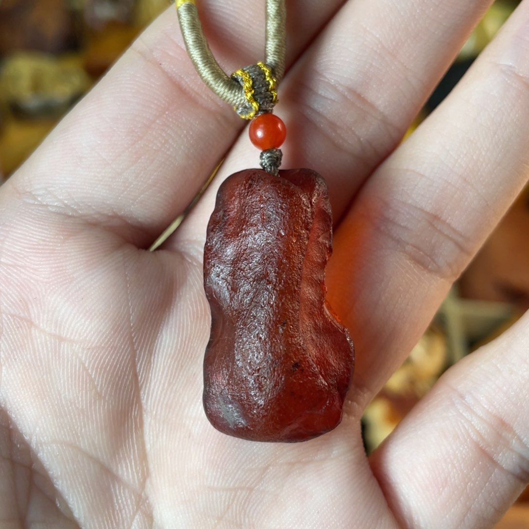 未镶嵌颈饰琥珀天然蜜蜡