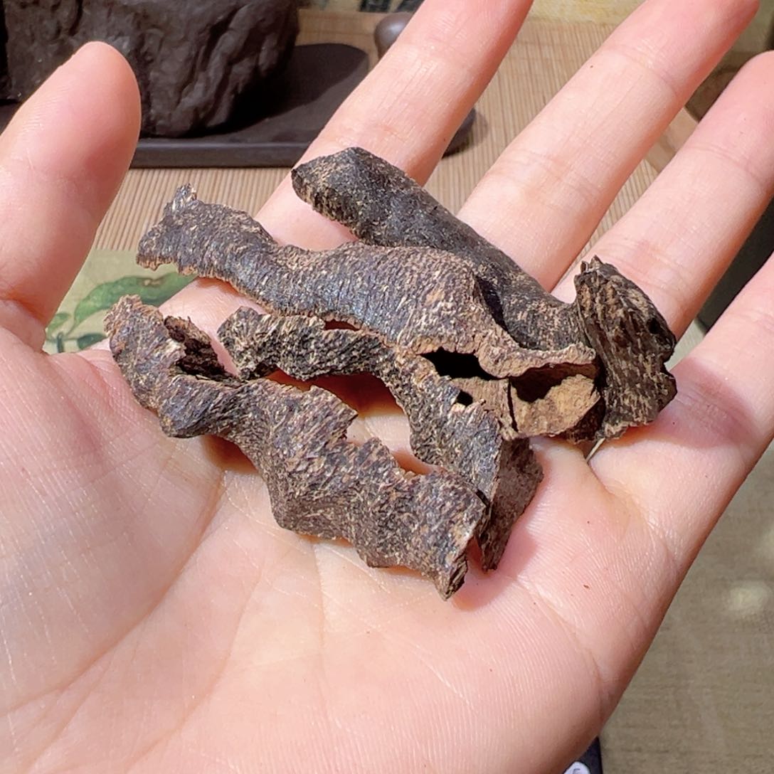 【闪购商品】香榧木海南木料尖峰岭根部鸡母虫漏5克