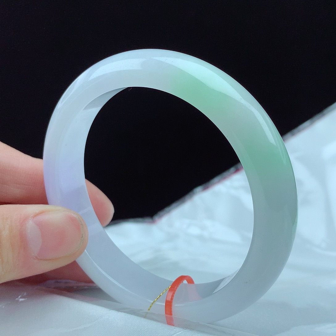 翡翠手镯未镶嵌55圈2664