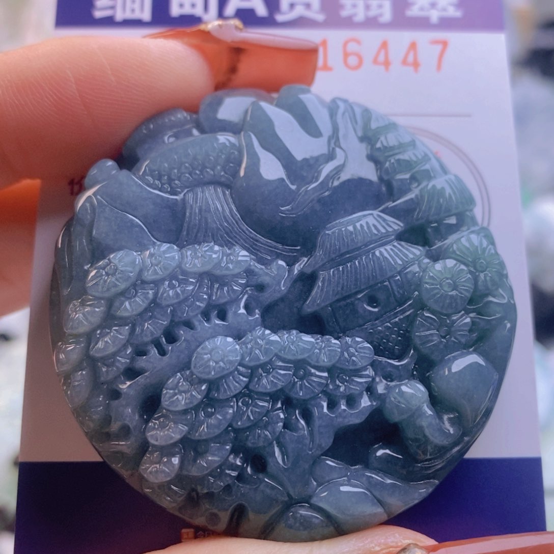 翡翠吊坠(不含链)未镶嵌