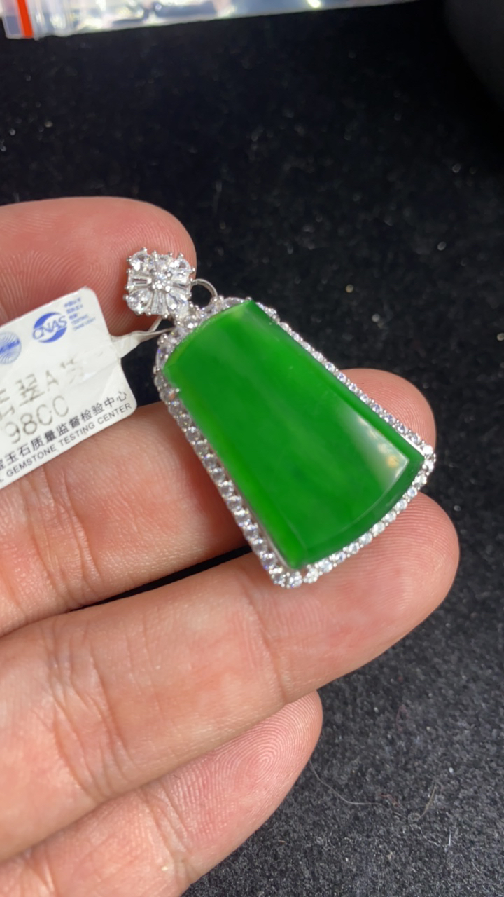 天然A货无事牌吊坠