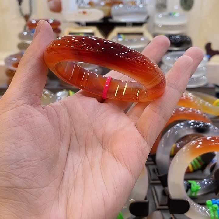 玛瑙/玉髓未镶嵌手镯