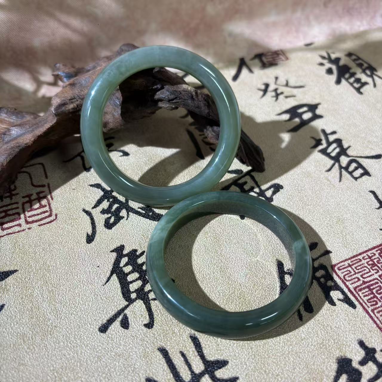 和田玉手镯*（多样性发一件）