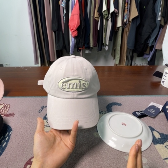 瓷片88。。。。。。。。。。。。。。。。