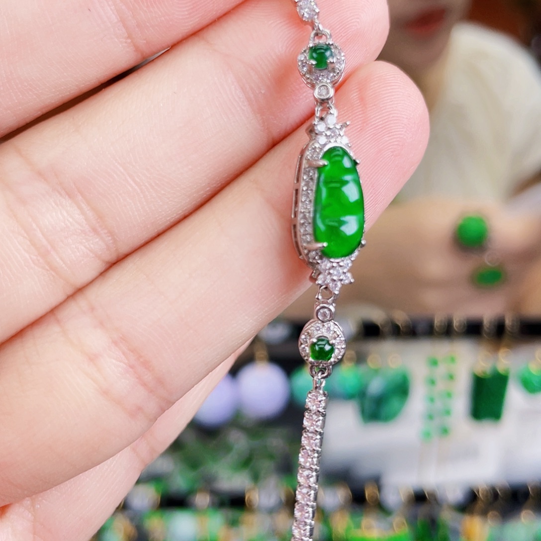 银S925镶嵌翡翠耳饰