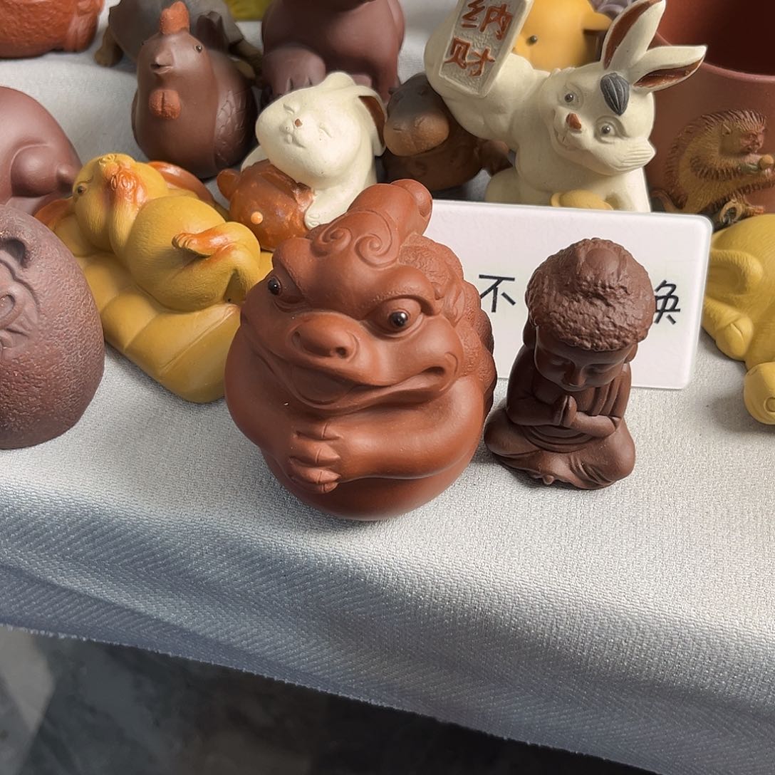 紫砂茶宠关****牛紫砂瑕疵