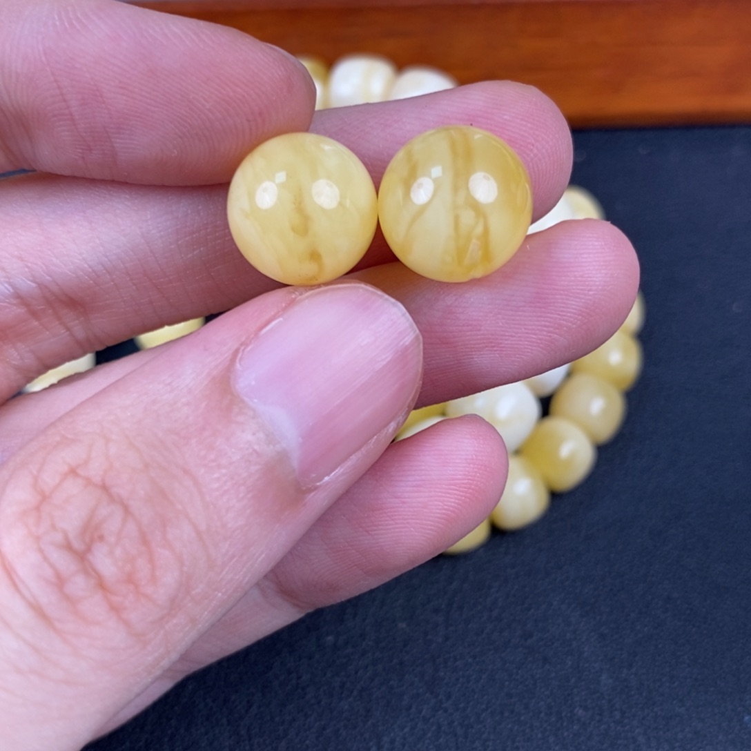 琥珀未镶嵌珠宝奇石51