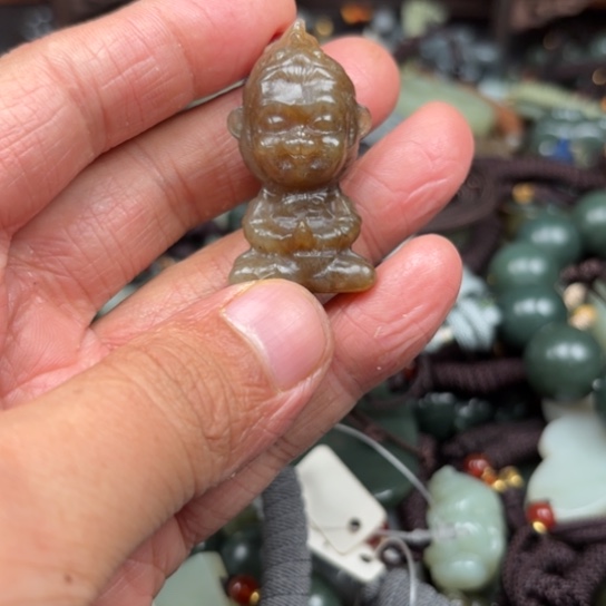 和田玉吊坠未镶嵌