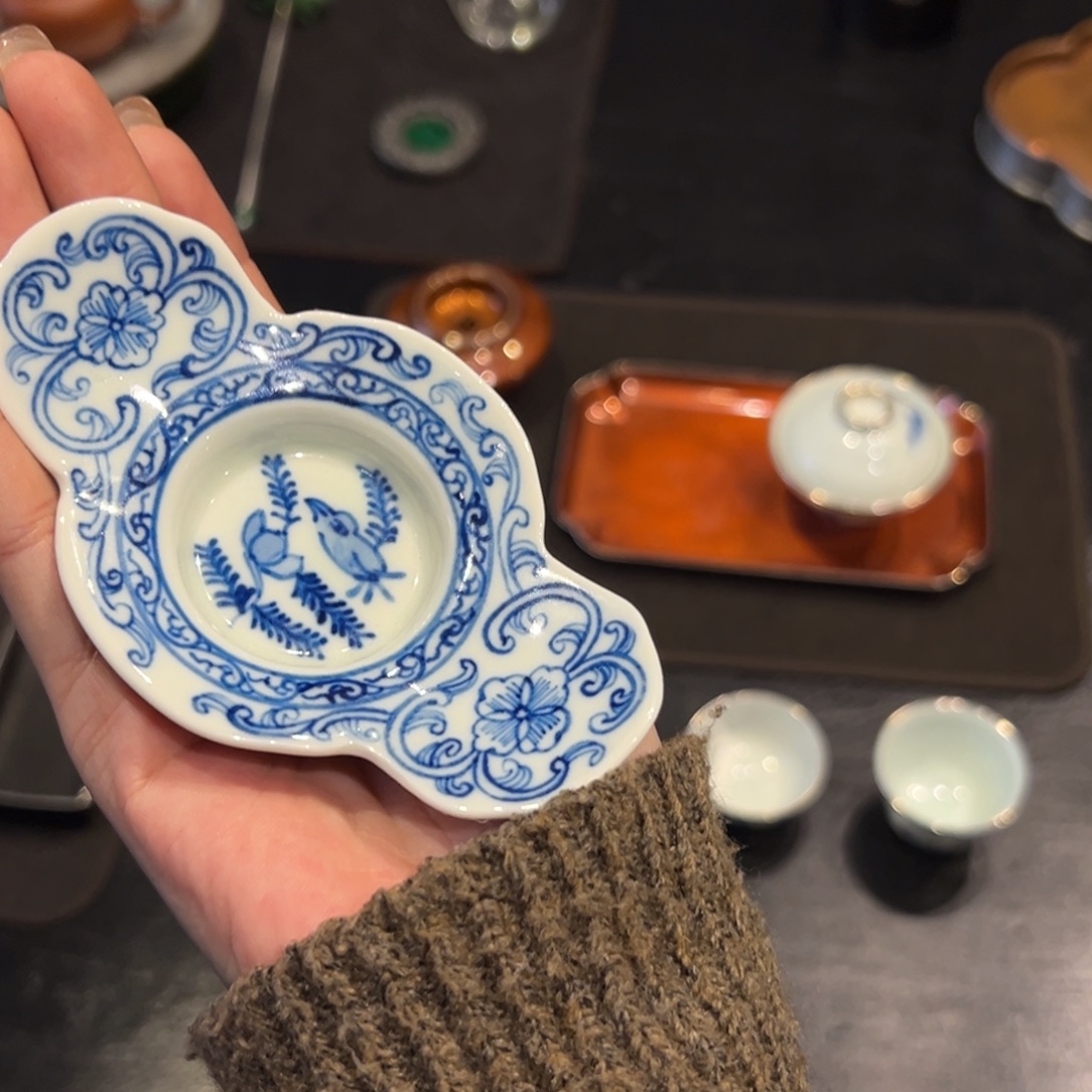 瓷片陶瓷。       陶瓷。      