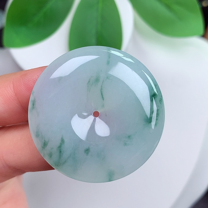 颈饰未镶嵌翡翠平安扣 35.6x5.8mm