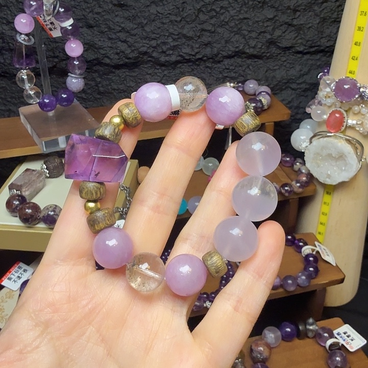 325对称紫水紫锂辉