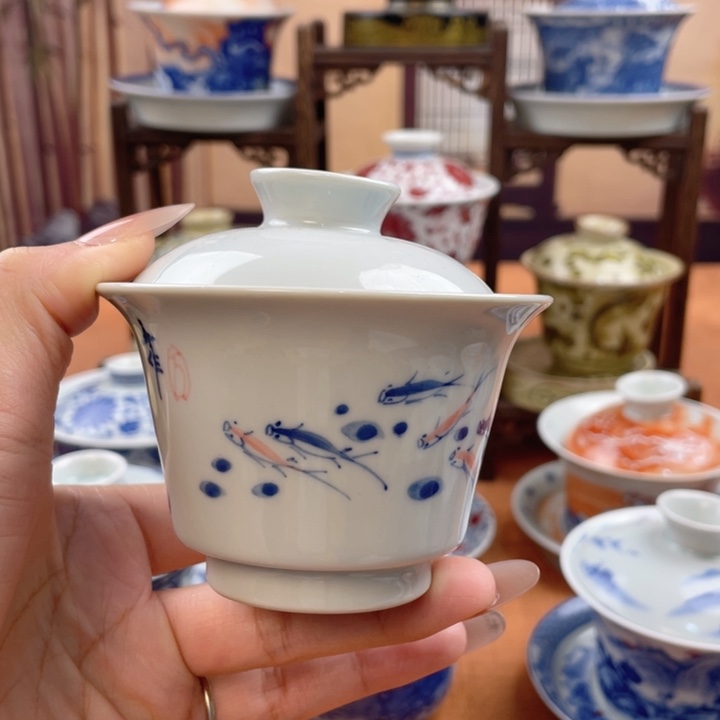 居***士摆件陶手绘鱼两才盖碗