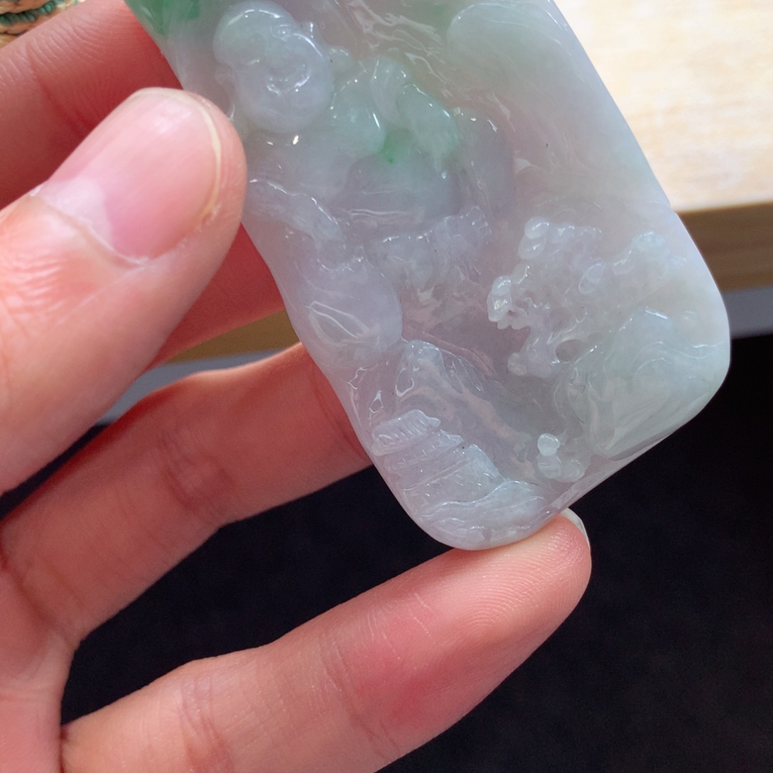 翡翠颈饰未镶嵌吊坠