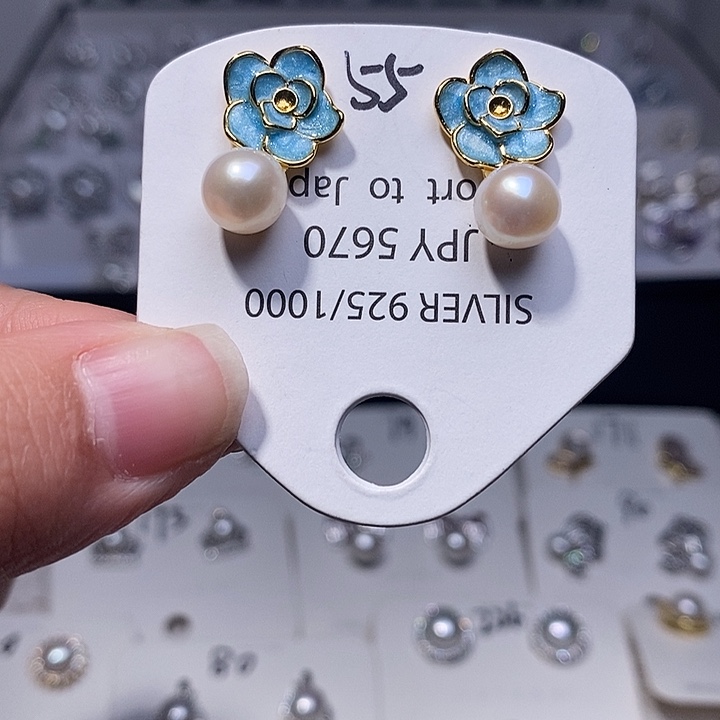 银S925镶嵌淡水珍珠耳饰