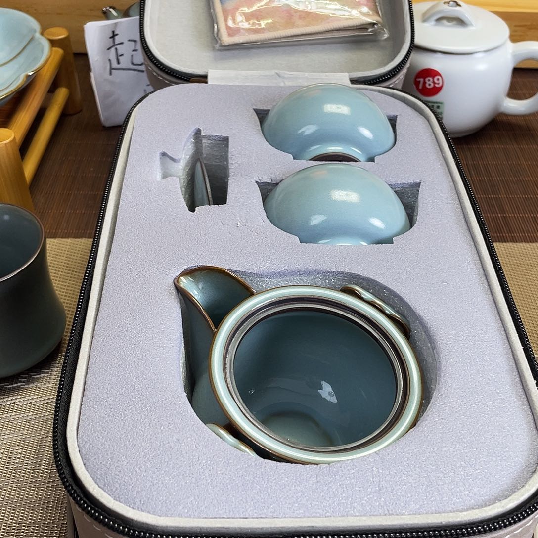 瓷片。。。。。。。。。。。。。。。