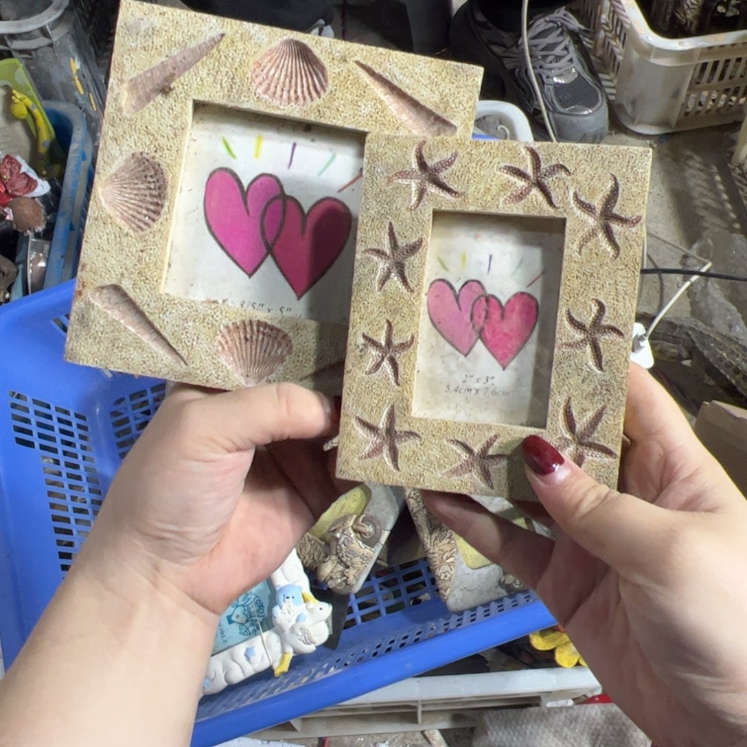 爱***）陶瓷树脂工艺品摆件