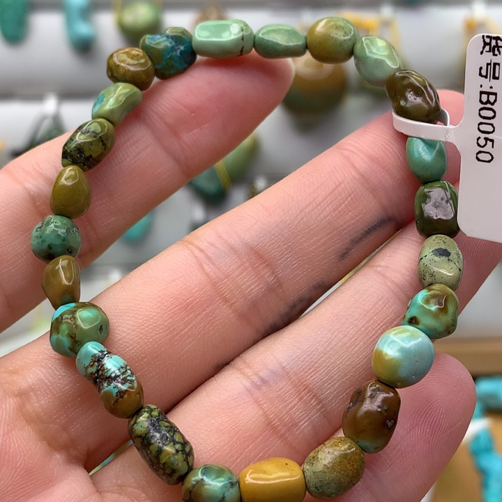 绿松石未镶嵌原矿