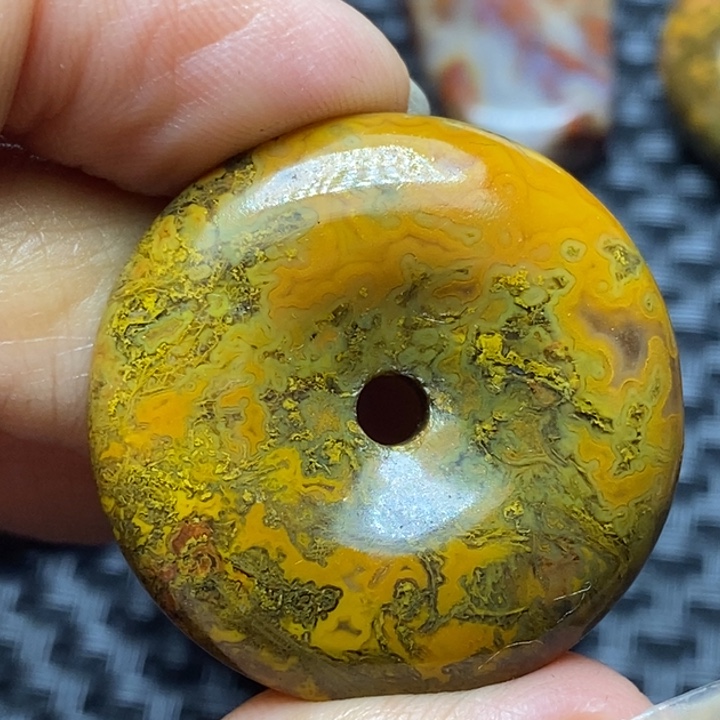 玛瑙/玉髓颈饰未镶嵌老*乐