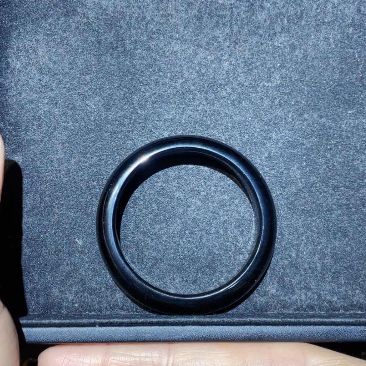 【闪购商品】黑曜岩手镯未镶嵌R****e