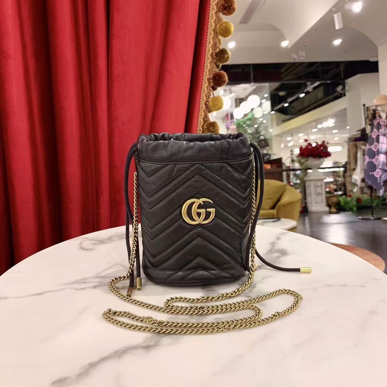 95新 GUCCI/古驰 GGS萌萌丨马蒙水桶黑色金扣单肩包/61150512