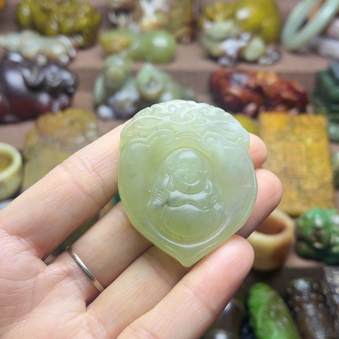 白玉菩提吊坠155。。