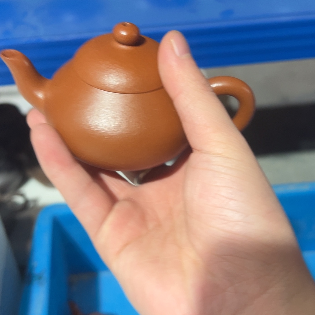 茶壶紫砂紫砂的味道很