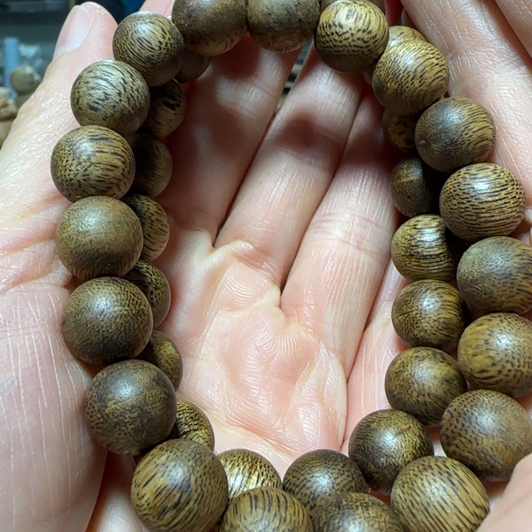 沉香手串绿奇楠沉香圆珠单圈8克+多样性发一条