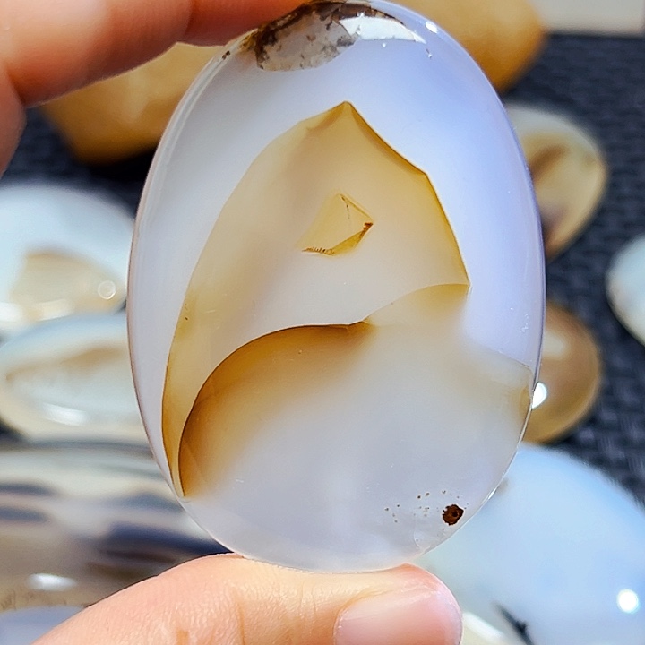 玛瑙/玉髓未镶嵌珠宝半成品