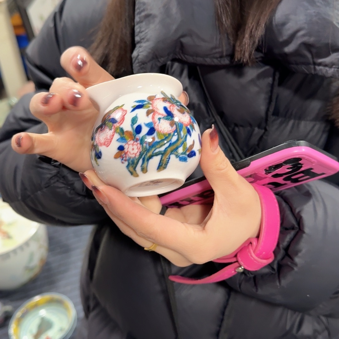 摆件瓷//////景德镇陶瓷瓷器。