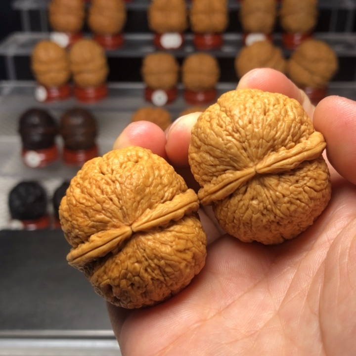 文玩核桃把件14脑纹元宝