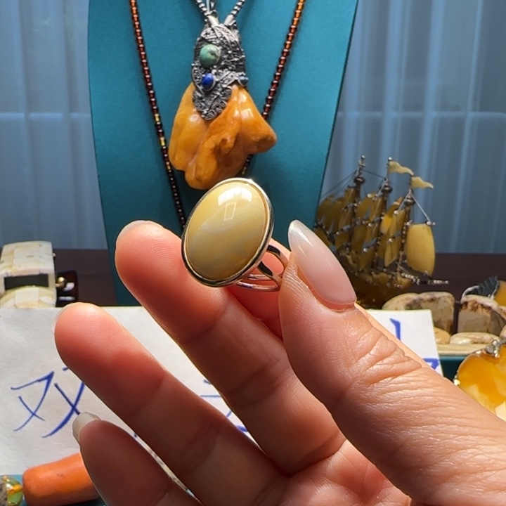 琥珀未镶嵌手链波兰设计款琥珀蜜蜡