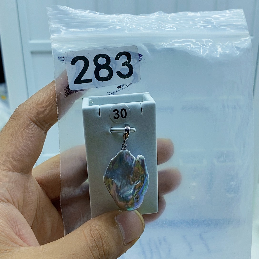 颈饰合金淡水珍珠