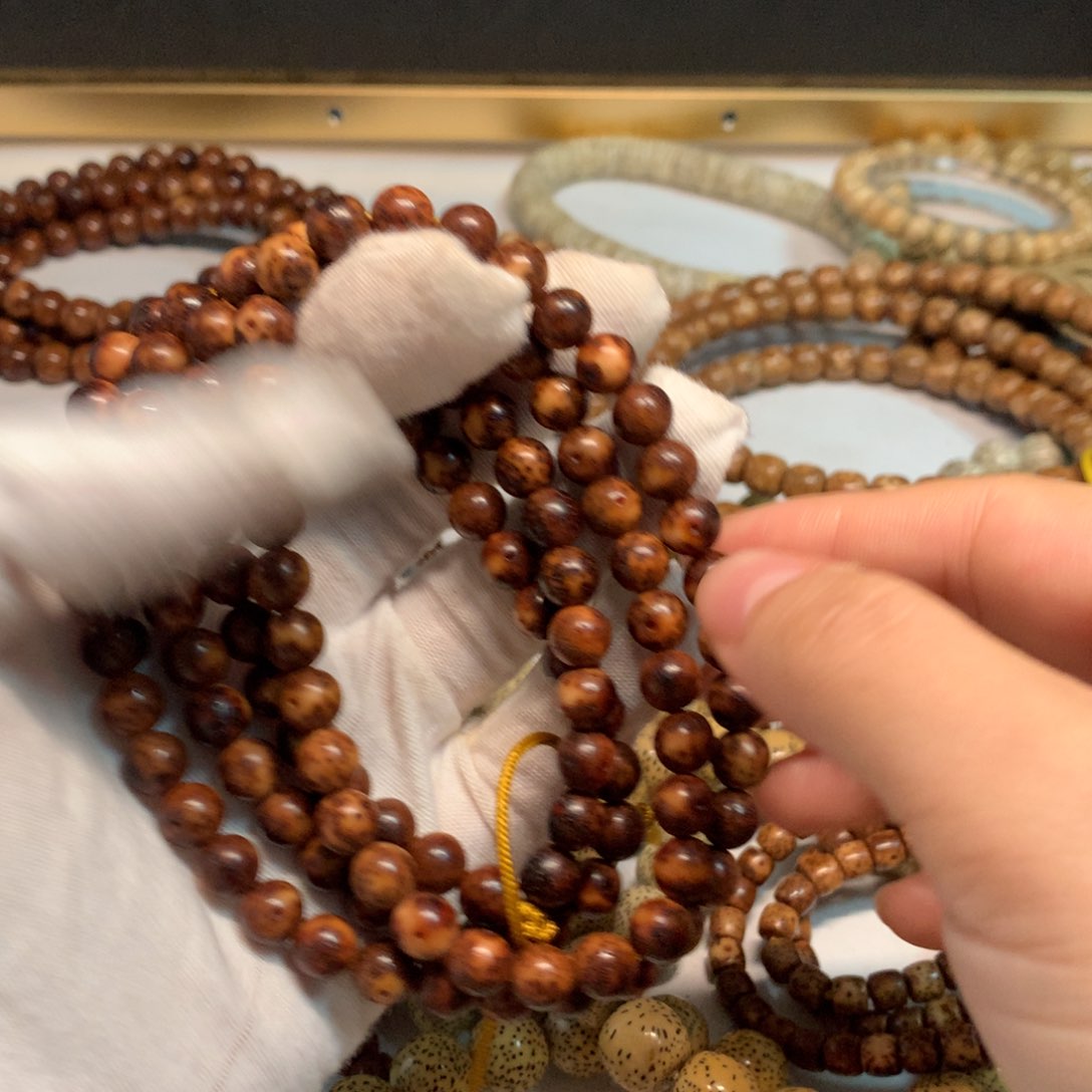 吊坠星月菩提惠*斯8正圆珠虎皮留白