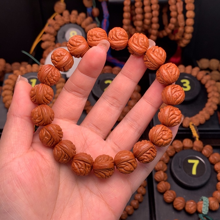 桃核吊坠1.5野生红皮荔枝纹手串