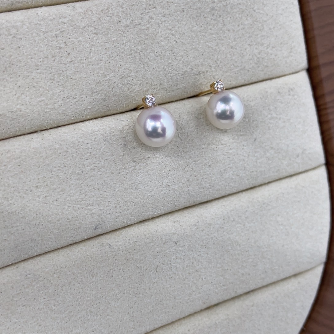 耳饰18K金镶嵌海水珍珠