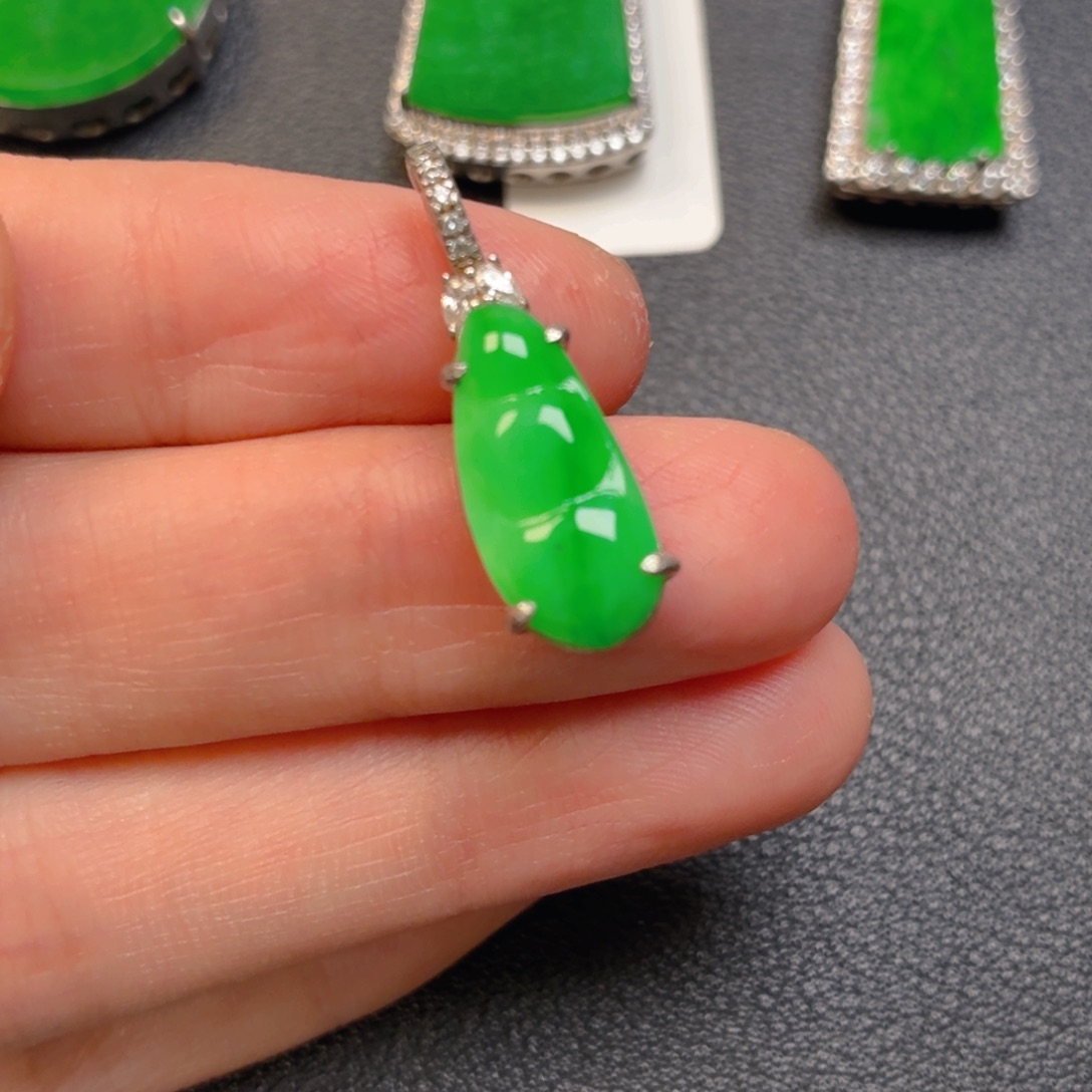 小***z翡翠银S925镶嵌吊坠(不含链)