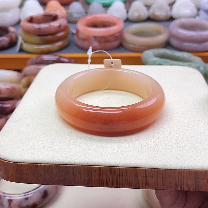 未镶嵌手镯石英质玉我***运