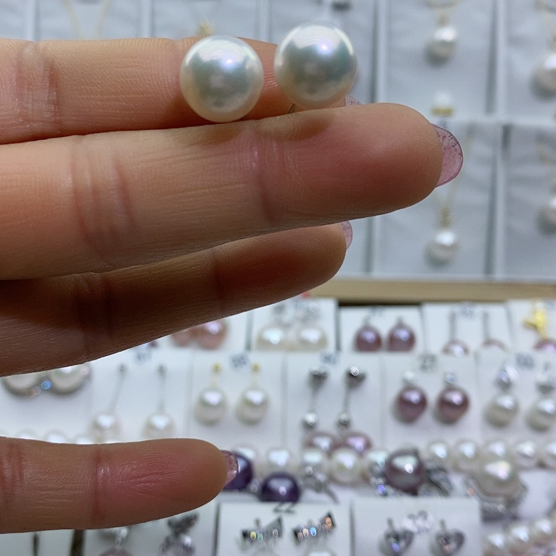 淡水珍珠吊坠(赠链)银S925镶嵌