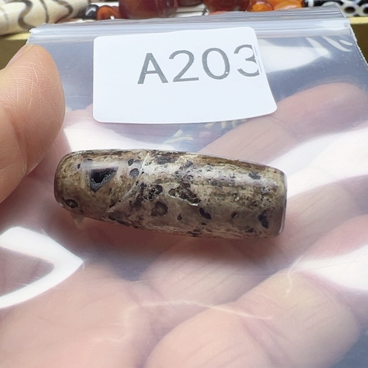 波***点玛瑙/玉髓未镶嵌手链