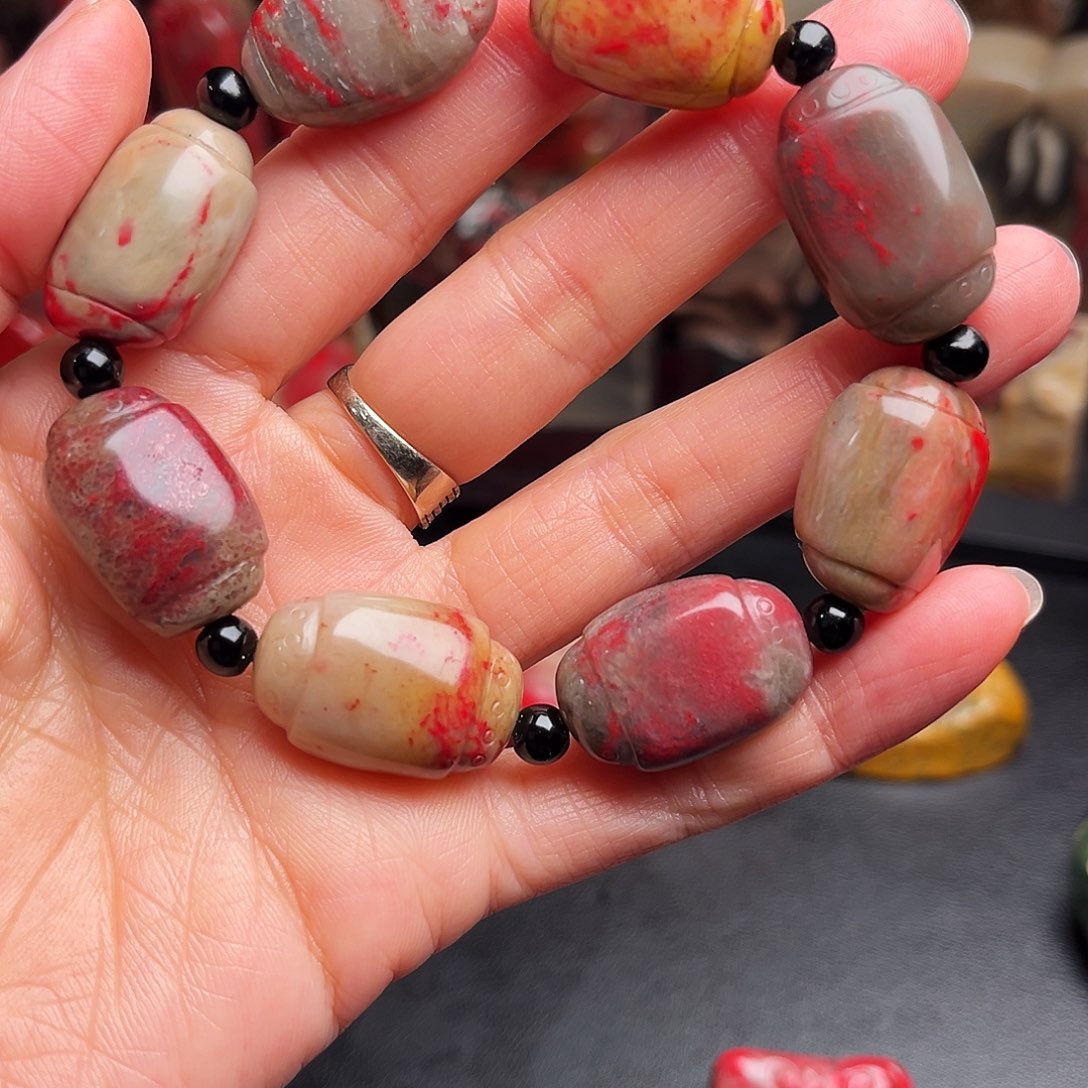 昌化石其他鸡血石手串软底老坑