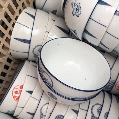 微瑕，不能明火，4.5英寸默认发四个