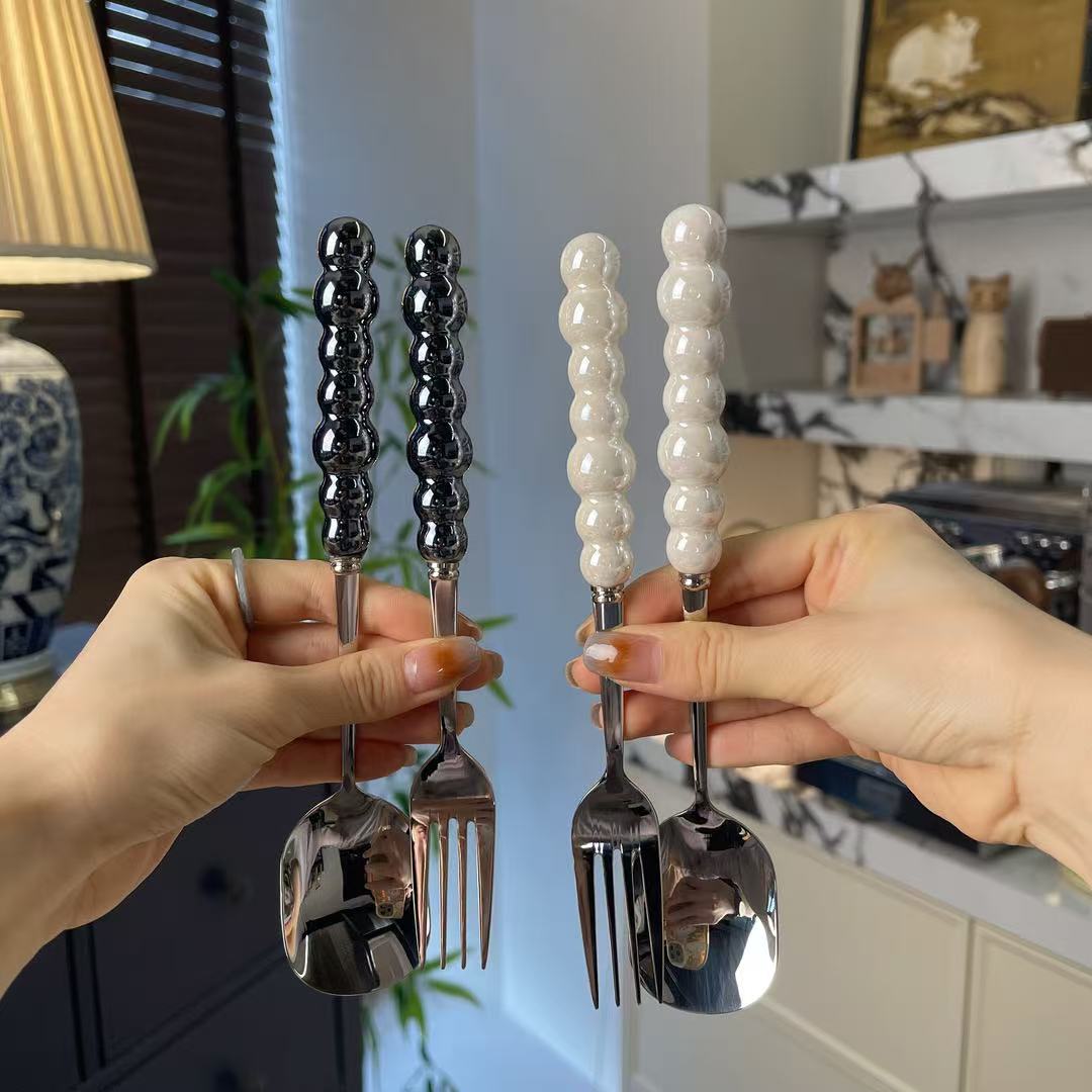 法式轻奢电镀陶瓷珍珠手柄304不锈钢镜面高颜值勺叉套装